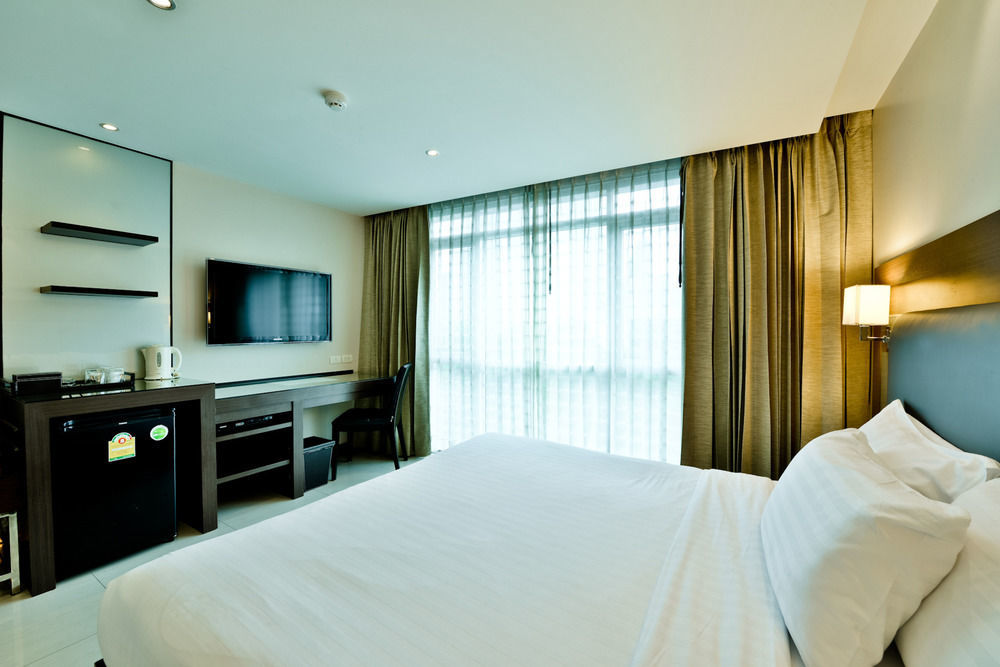 The Prestige Nana Otel Bangkok Dış mekan fotoğraf