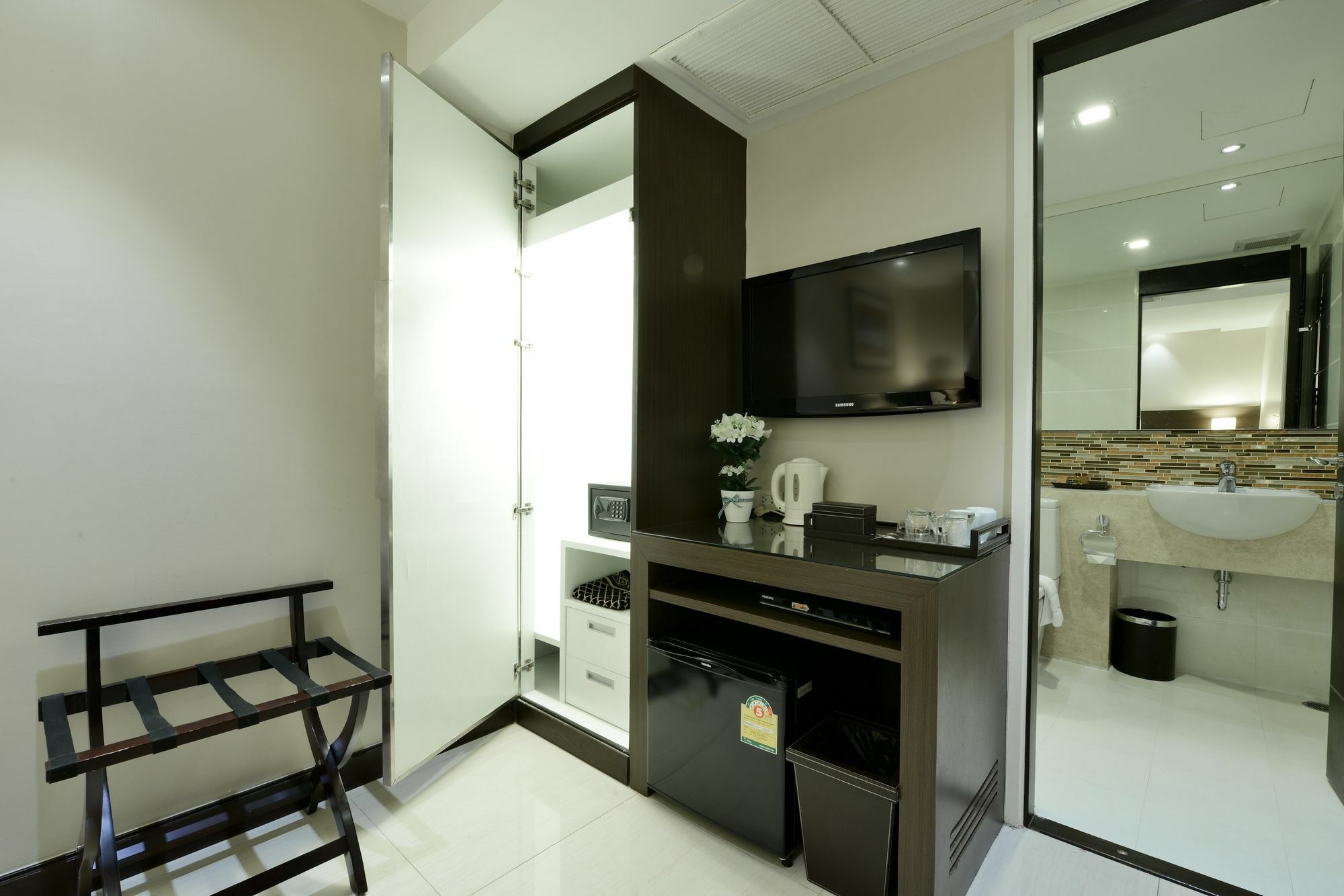 The Prestige Nana Otel Bangkok Dış mekan fotoğraf